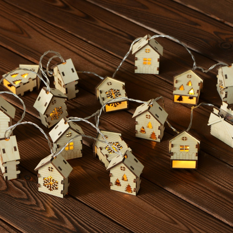 Елочная гирлянда с лампочками "Зимняя сказка" деревянная