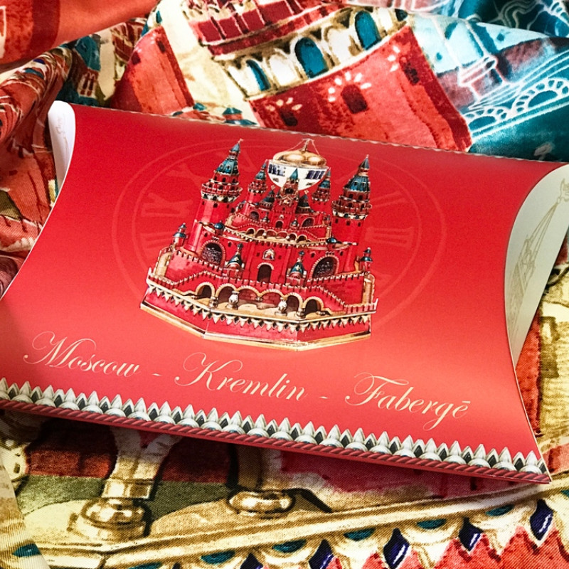 Платок "Кремль - Москва - Фаберже"