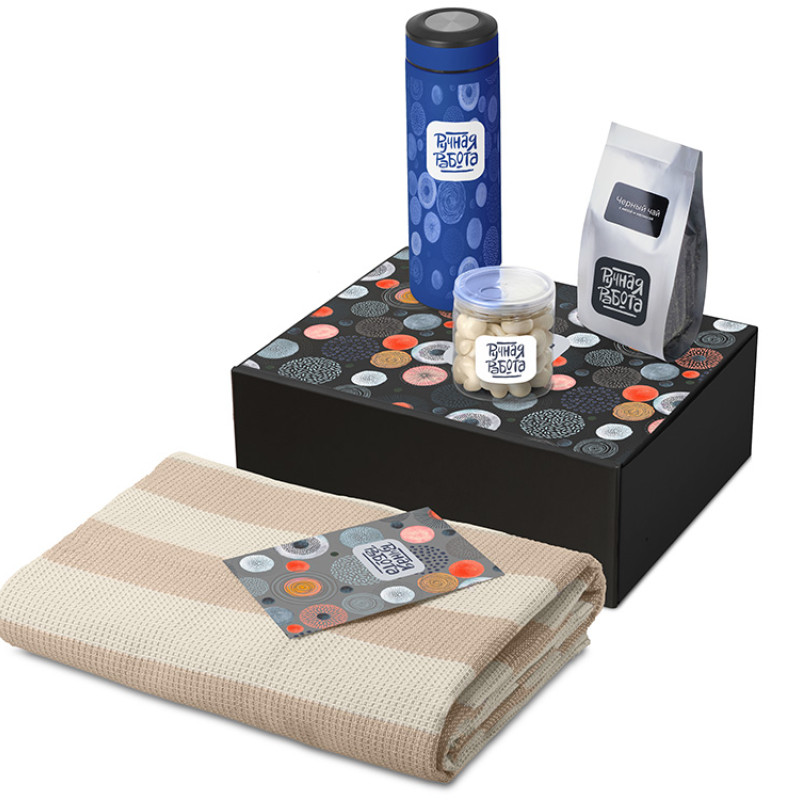 Подарочный набор «Re:y. Warm» с пледом, термосом и чаем