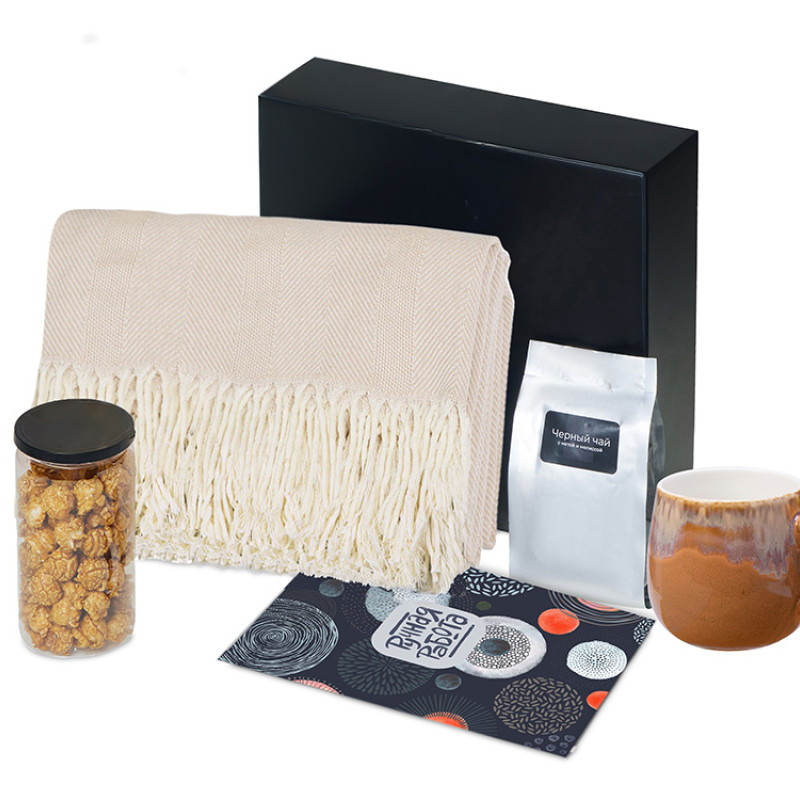Подарочный набор «Re:y. Haven»  с пледом, кружкой и чаем