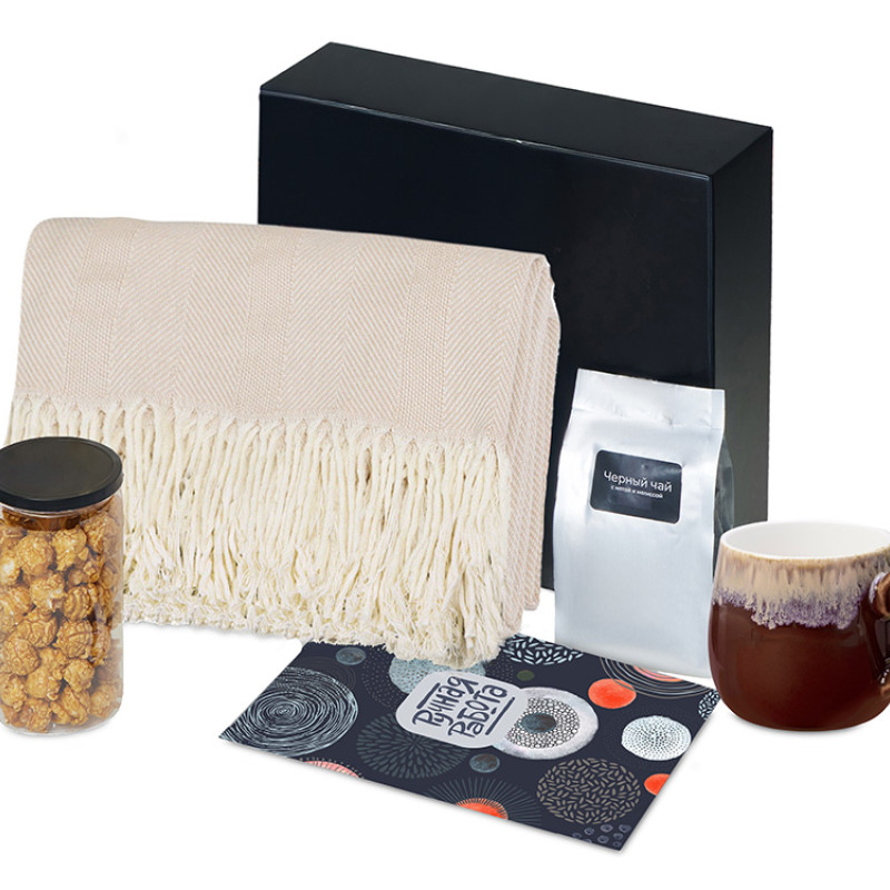 Подарочный набор «Re:y. Haven»  с пледом, кружкой и чаем