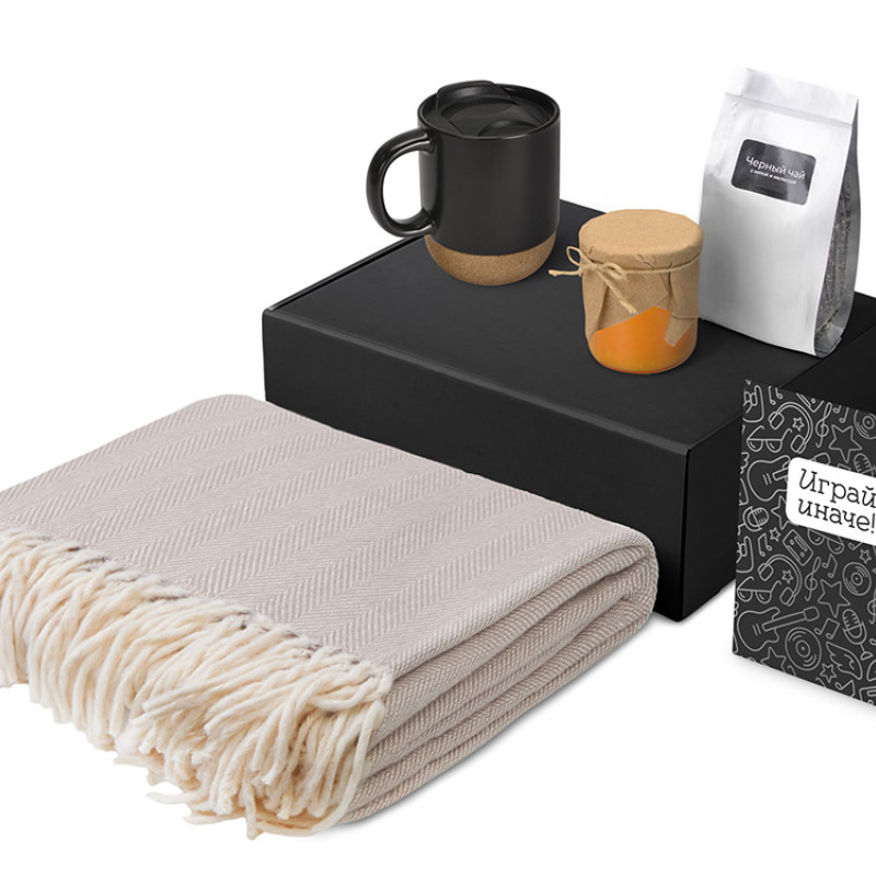 Подарочный набор «Re:y. Nest» с пледом, кружкой и вареньем