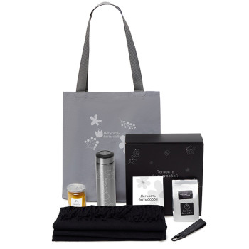 Подарочный набор «Re:f. Walk» с палантином, шоппером и термосом, черный