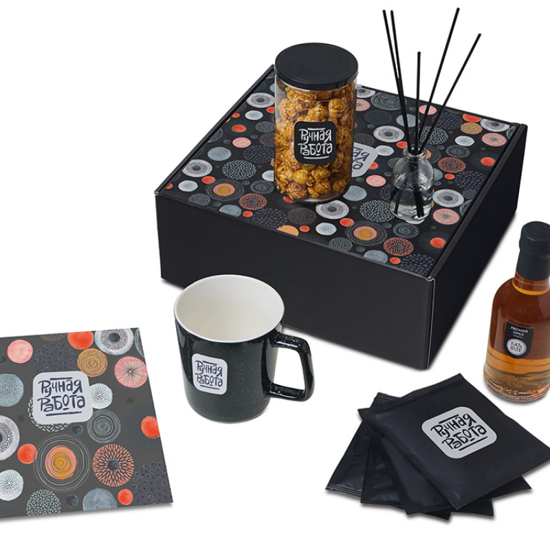 Подарочный набор «Re:y. Treat» с кружкой, сиропом и попкорном