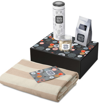 Подарочный набор «Re:y. Warm» с пледом, термосом и чаем