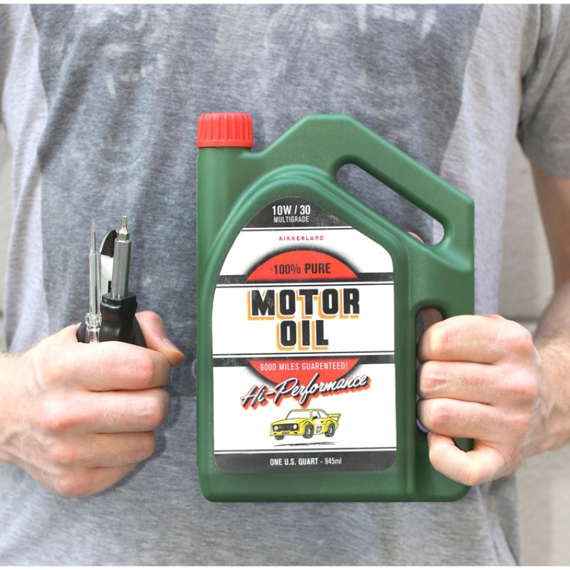 Набор инструментов в канистре "Oil Jug" Набор инструментов в канистре "Oil Jug"
