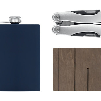 Набор с мультитулом и фляжкой "Путешественник 2.0.", темно-синий