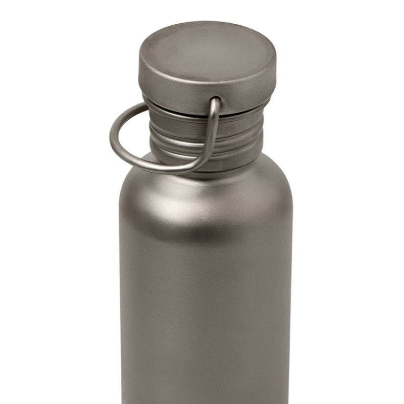 Бутылка для воды из титана "Titan", 750ml, темно-серый Бутылка для воды из титана "Titan", 750ml, темно-серый