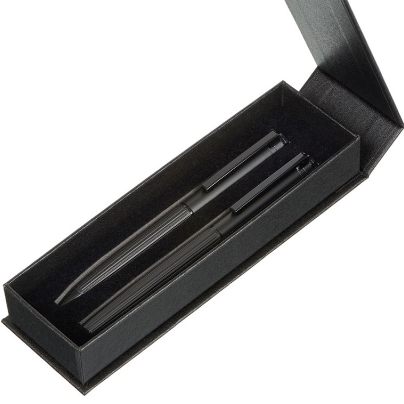 Набор из шариковой ручки и ручки-роллера с анодированным зеркальным слоем в подарочной коробке "Monarch Black", черный