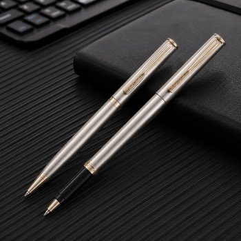 Набор Pierre Cardin PEN&PEN: ручка шариковая + роллер. Цвет - серебристый. Упаковка Е.