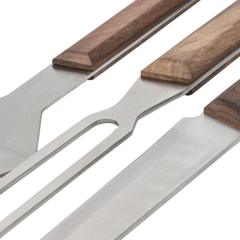 Набор для барбекю из ореха "Flank" (P) Набор для барбекю из ореха "Flank" (P)