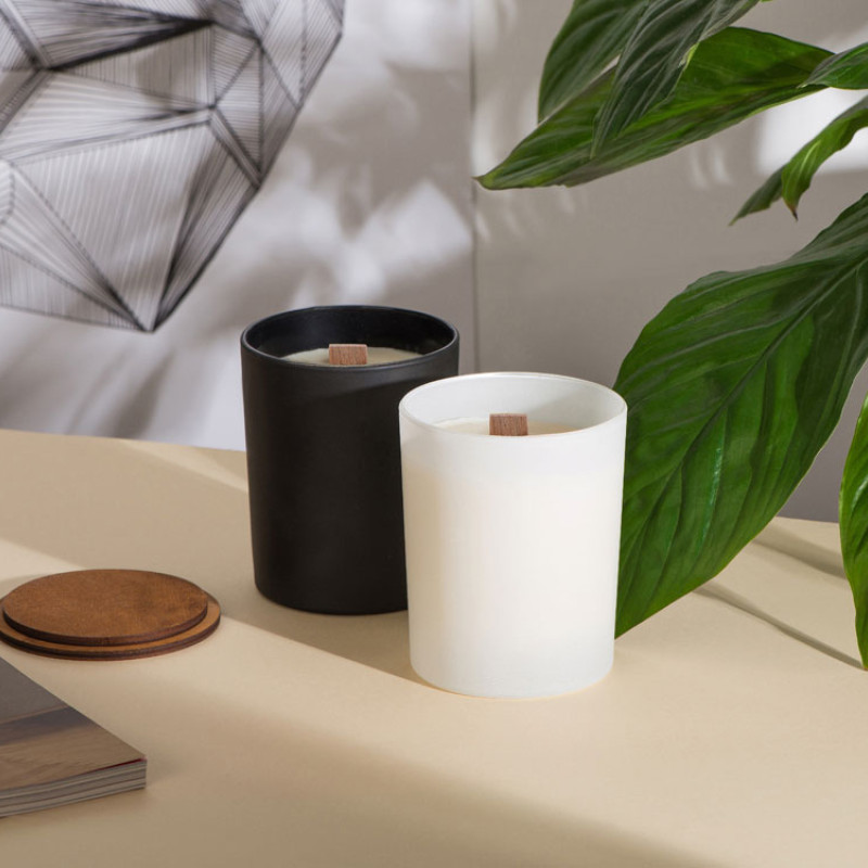 Свеча соевая ароматическая в стекле "Niort", белая