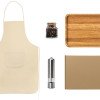 Подарочный набор для кухни с фартуком, подносом, мельницей и специями