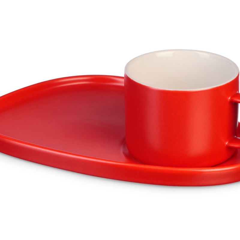 Чайная пара "Brighton" : блюдце овальное, чашка, коробка, красный