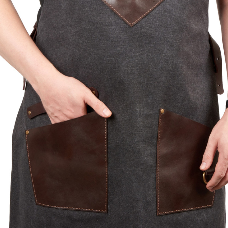 Фартук из канваса с ремнями из натуральной кожи, материал: канвас смесовый, плотность 450 гр/м, натуральная кожа КРС, цвет черный, коричневый темный Фартук из канваса с ремнями из натуральной кожи, материал: канвас смесовый, плотность 450 гр/м, натуральная кожа КРС, цвет черный, коричневый темный