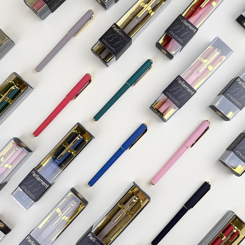 Ручка пластиковая шариковая "Parliament", 0,7 мм, синие чернила, красный/золотистый