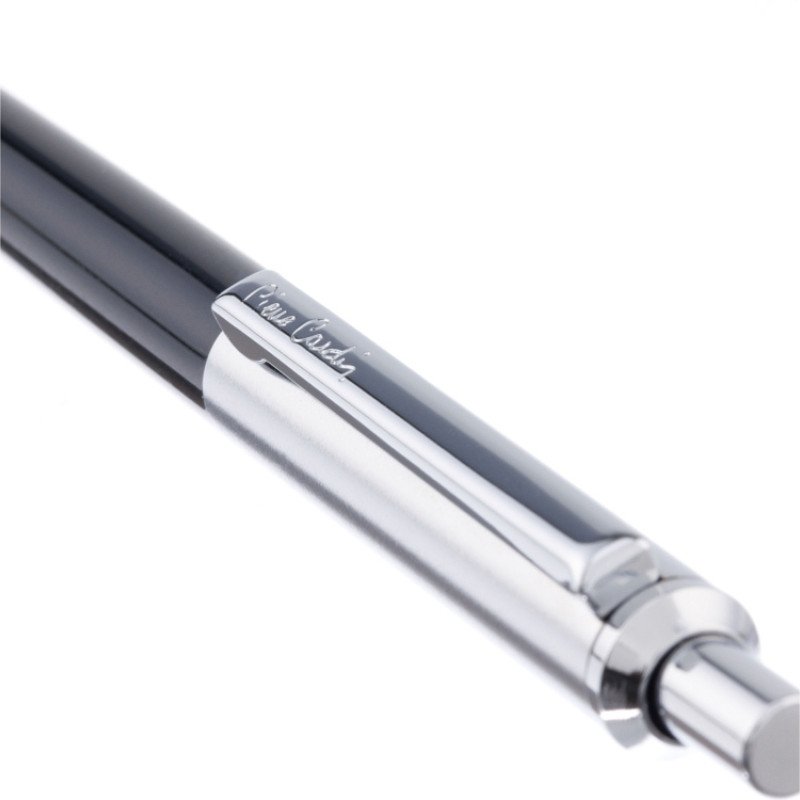 Ручка шариковая Pierre Cardin EASY. Цвет - черный и серебристый. Упаковка Е