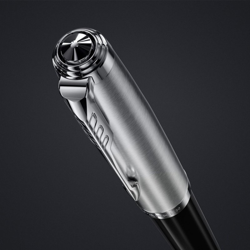 Шариковая ручка Parker 51 CORE BLACK CT, стержень: M, цвет чернил: black, в подарочной упаковке.