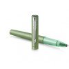 Ручка-роллер Parker Vector XL Green CT, цвет чернил black, стержень: F, в подарочной упаковке. Ручка-роллер Parker Vector XL Green CT, цвет чернил black, стержень: F, в подарочной упаковке.