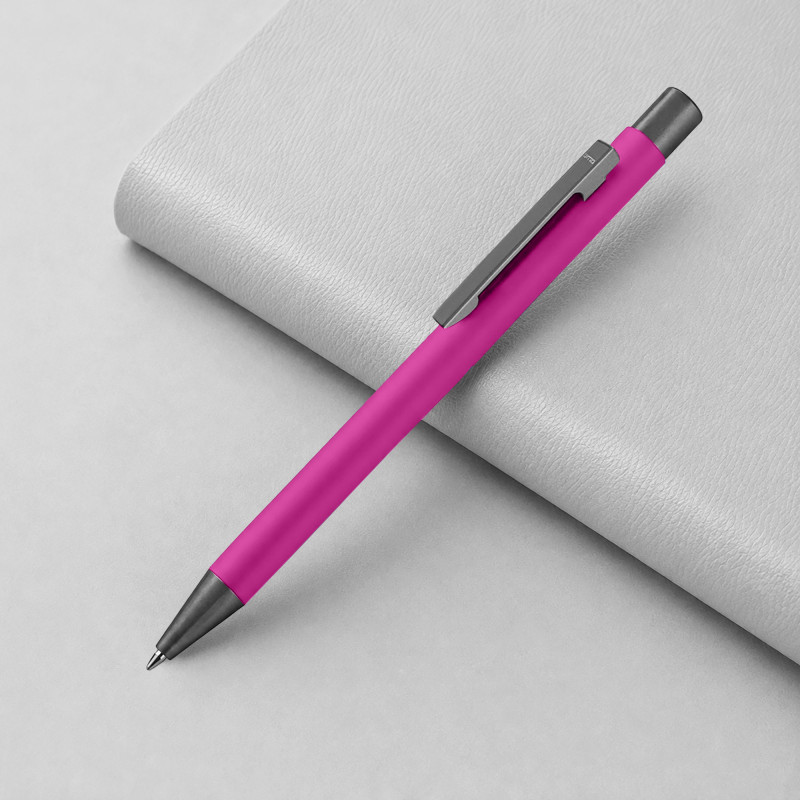 Ручка шариковая UMA «STRAIGHT GUM» soft-touch, с зеркальной гравировкой, розовый