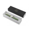 Ручка-роллер Parker Vector XL Green CT, цвет чернил black, стержень: F, в подарочной упаковке. Ручка-роллер Parker Vector XL Green CT, цвет чернил black, стержень: F, в подарочной упаковке.