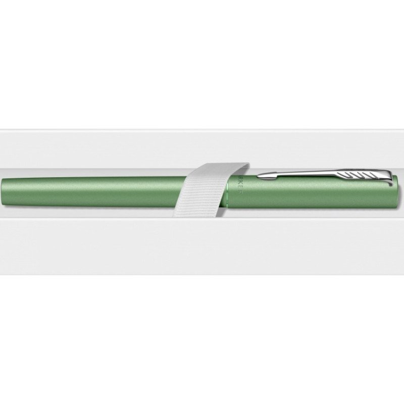 Ручка-роллер Parker Vector XL Green CT, цвет чернил black, стержень: F, в подарочной упаковке. Ручка-роллер Parker Vector XL Green CT, цвет чернил black, стержень: F, в подарочной упаковке.