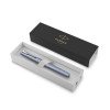 Перьевая ручка Parker Vector XL Silver Blue CT, цвет чернил blue, перо: F/M, в подарочной упаковке. Перьевая ручка Parker Vector XL Silver Blue CT, цвет чернил blue, перо: F/M, в подарочной упаковке.
