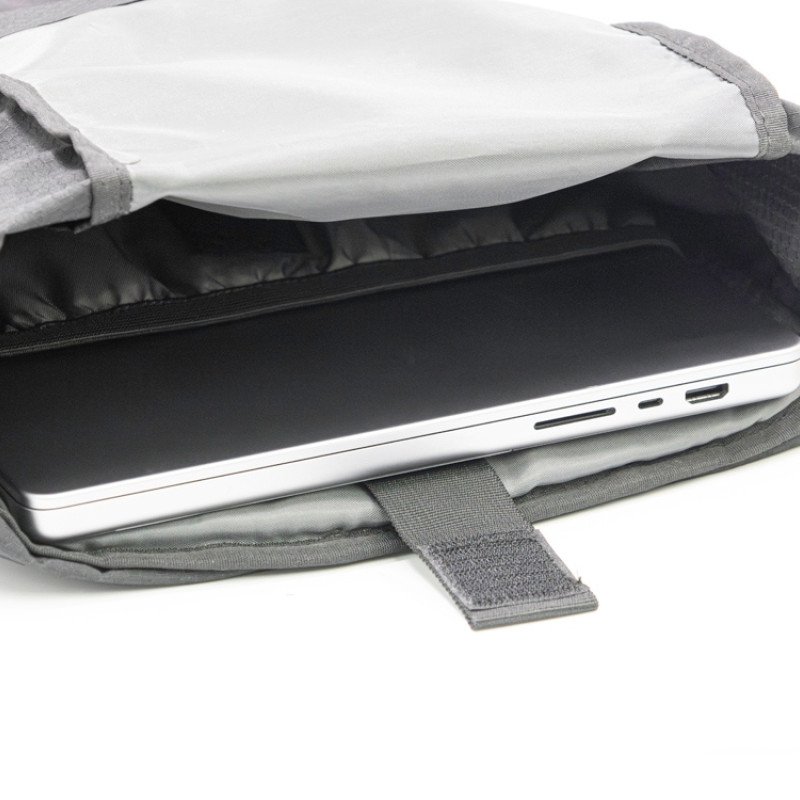 Легкий складывающийся рюкзак-мессенджер "Venturer Eco", черный