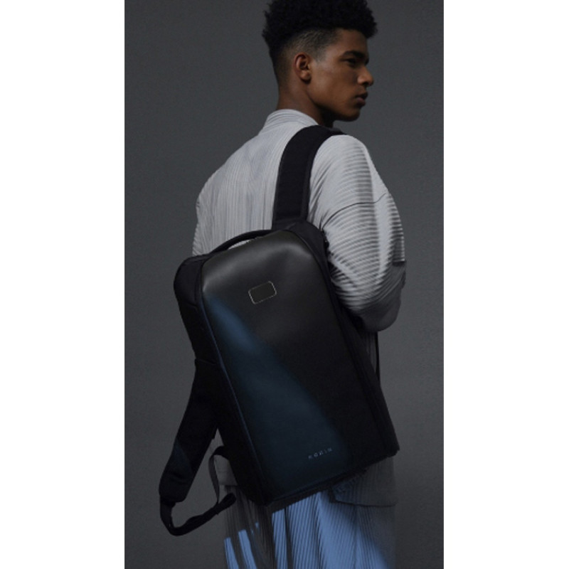 Атикражный рюкзак FlipPack для ноутбука 15.6", черный