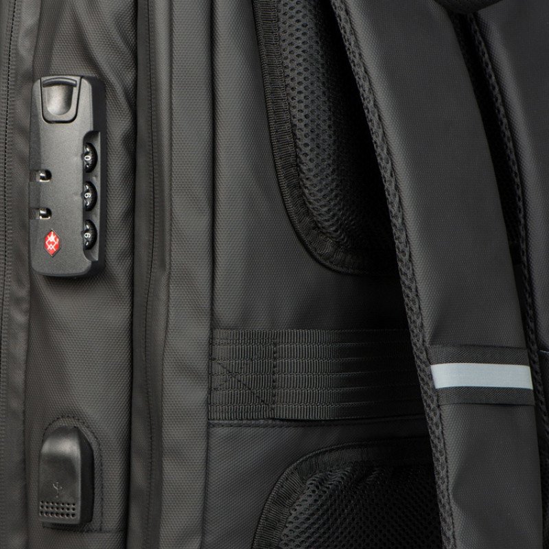 Рюкзак для ноутбука Sheller с пластиковой поверхностью