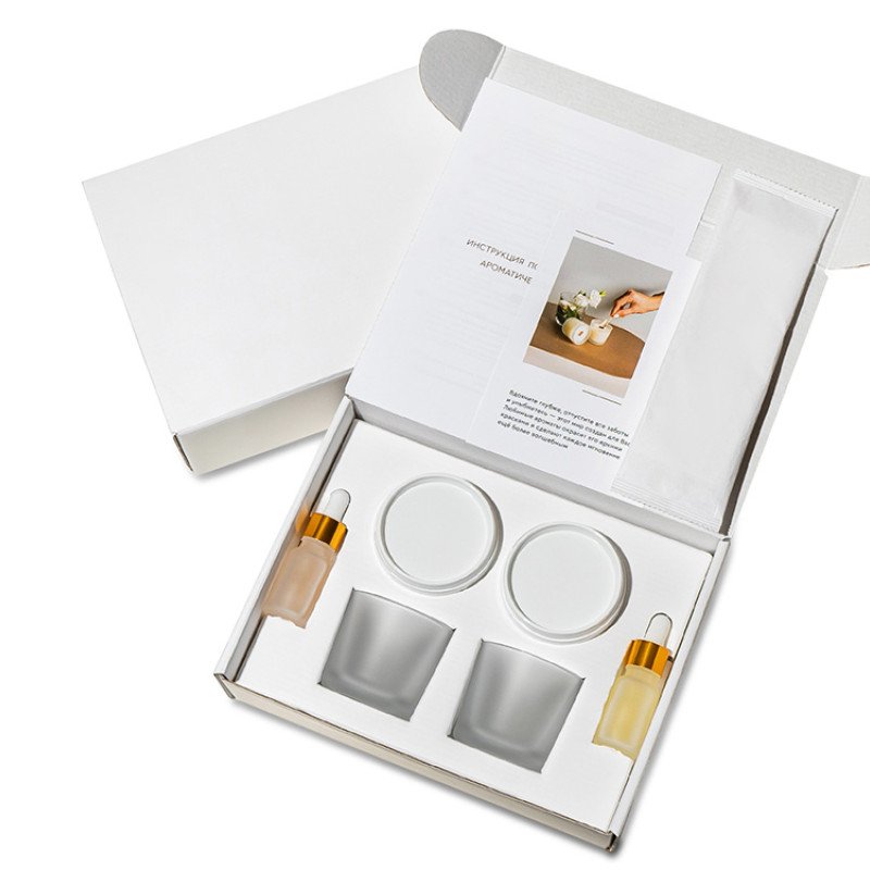 Набор для создания 2-х ароматических свечей: амбра и табак/маракуйя, сандал и пачули (без лого LM)