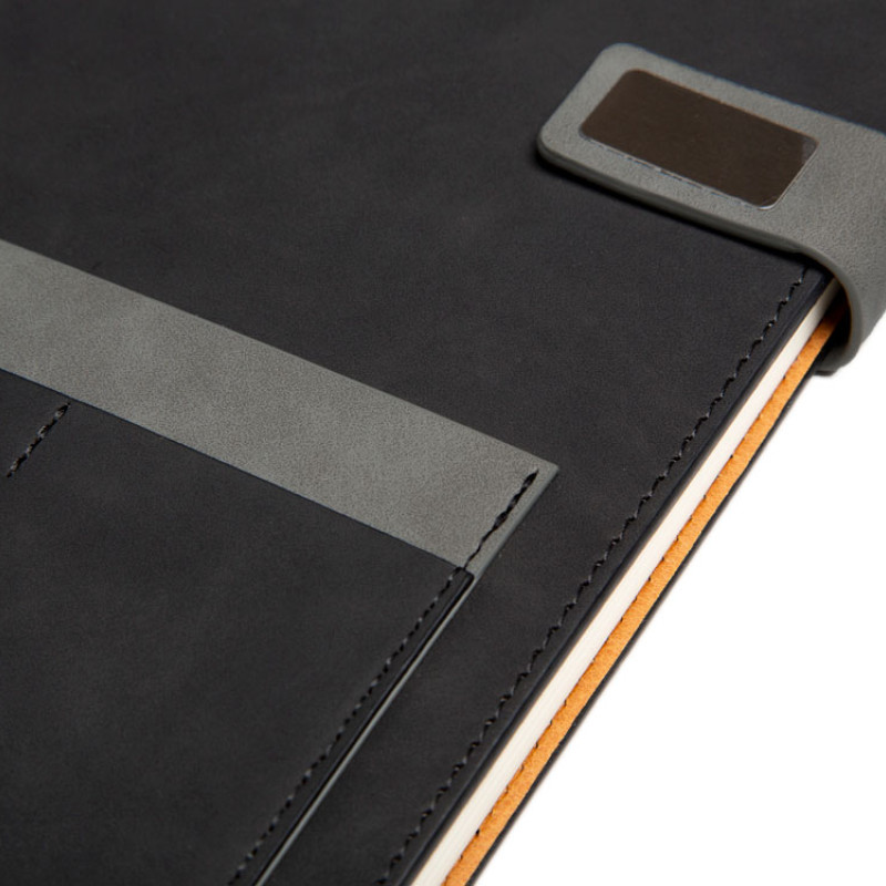 Бизнес блокнот А5 "Freya" с клапаном и карманом для визиток, твердая обложка, 128 листов, черный и свет