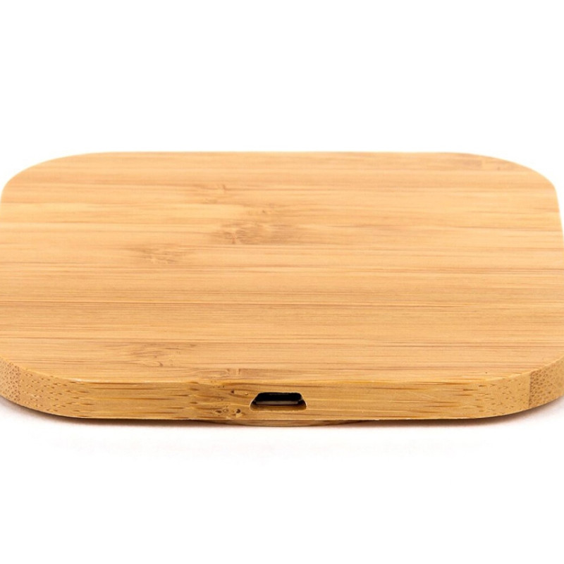 Беспроводное зарядное устройство Rombica NEO Q5 Quick