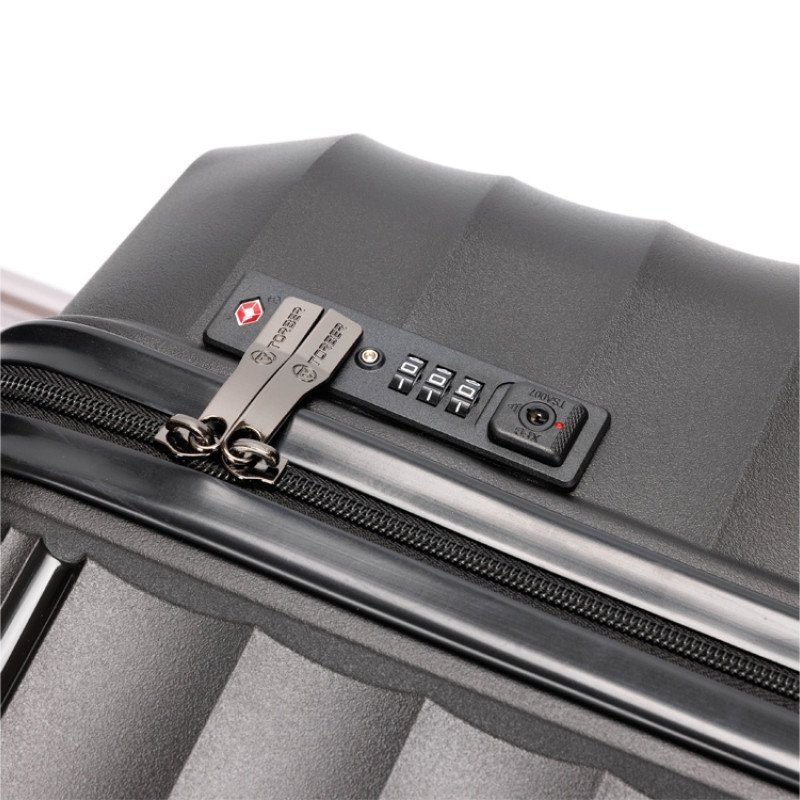 Чемодан TORBER НЕВО, чёрный, полипропилен, 49 х 28 х 76 см, 95 л