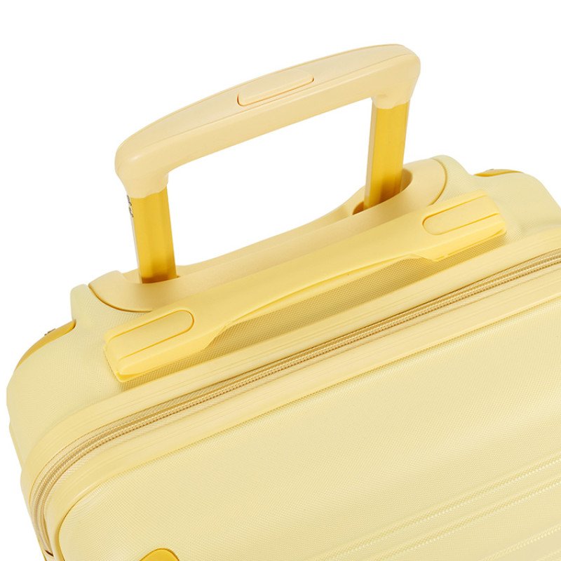 Чемодан TORBER В Отпуск, желтый, ABS-пластик, 36 х 22 х 55 см, 31 л, 2,4 кг Чемодан TORBER В Отпуск, желтый, ABS-пластик, 36 х 22 х 55 см, 31 л, 2,4 кг