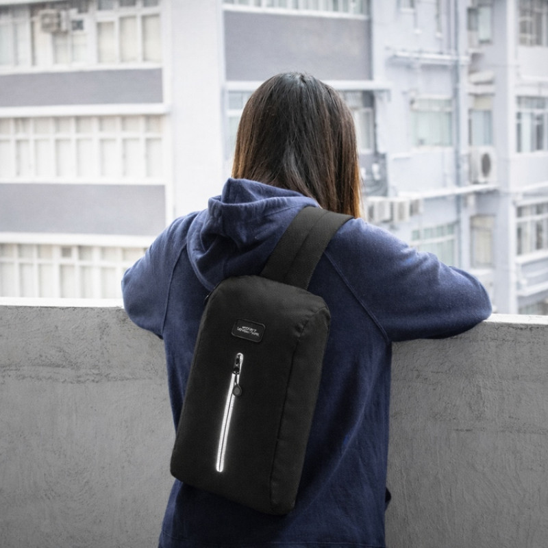 Сумка-слинг «Nomad» на одно плечо из водостойкого переработанного пластика, черный