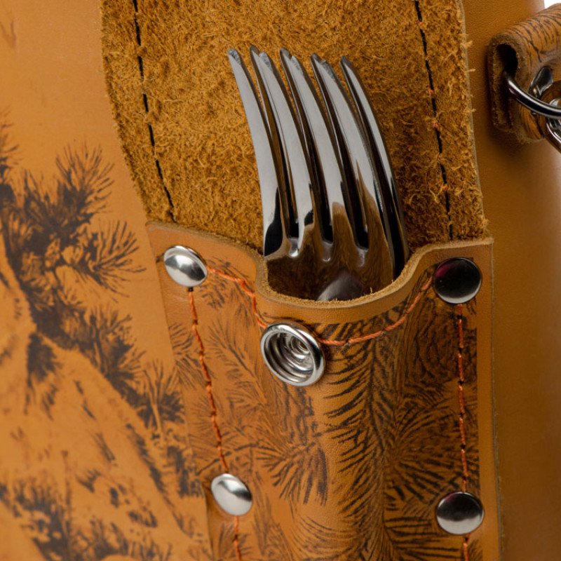 Набор «Подарочный»: фляга 511/2 (рыжая кожа), 2л+2 стаканчика+2 вилки