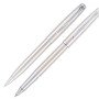 Набор Pierre Cardin коллекция «ПАРА (PEN&PEN)» : ручка шариковая + роллер. Корпус - латунь и хромоникилевое покрытие.Отделка и детали дизайна - сталь, хром. Цвет - серебристый. Упаковка Е.