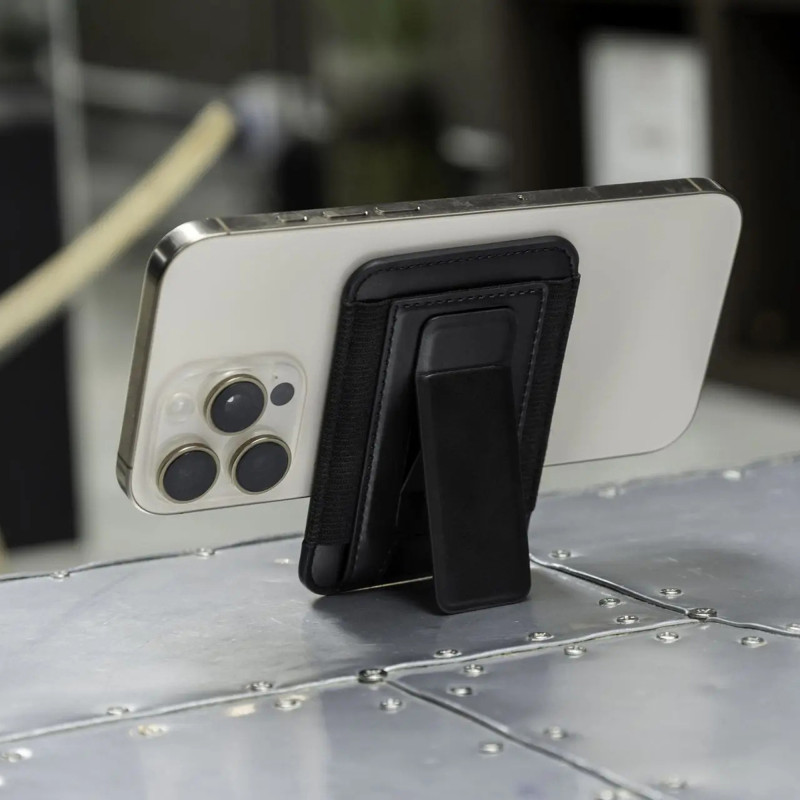 Картхолдер magsafe с подставкой для смартфона «Wally stand», черный Картхолдер magsafe с подставкой для смартфона «Wally stand», черный