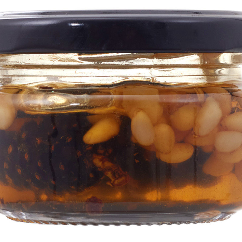 Мед с сосновой шишкой и кедровым орехом 120 гр.