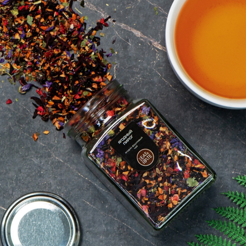 Чай ягодно-травяной, серия "Bouquet", ягодный пирог, стеклянная банка