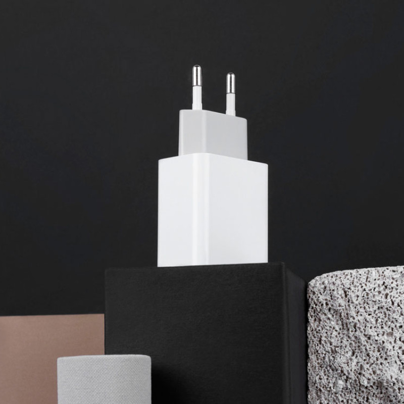 Сетевое зарядное устройство Rombica NEO ZQ3 PD (Р)