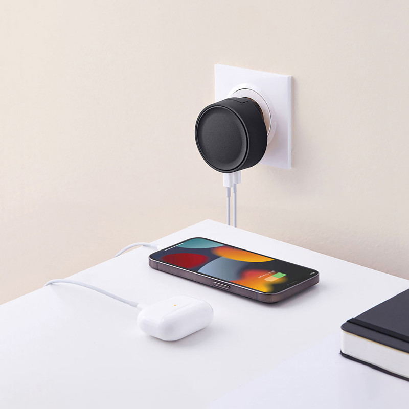 Адаптер питания USB Poweron, черный Адаптер питания USB Poweron, черный