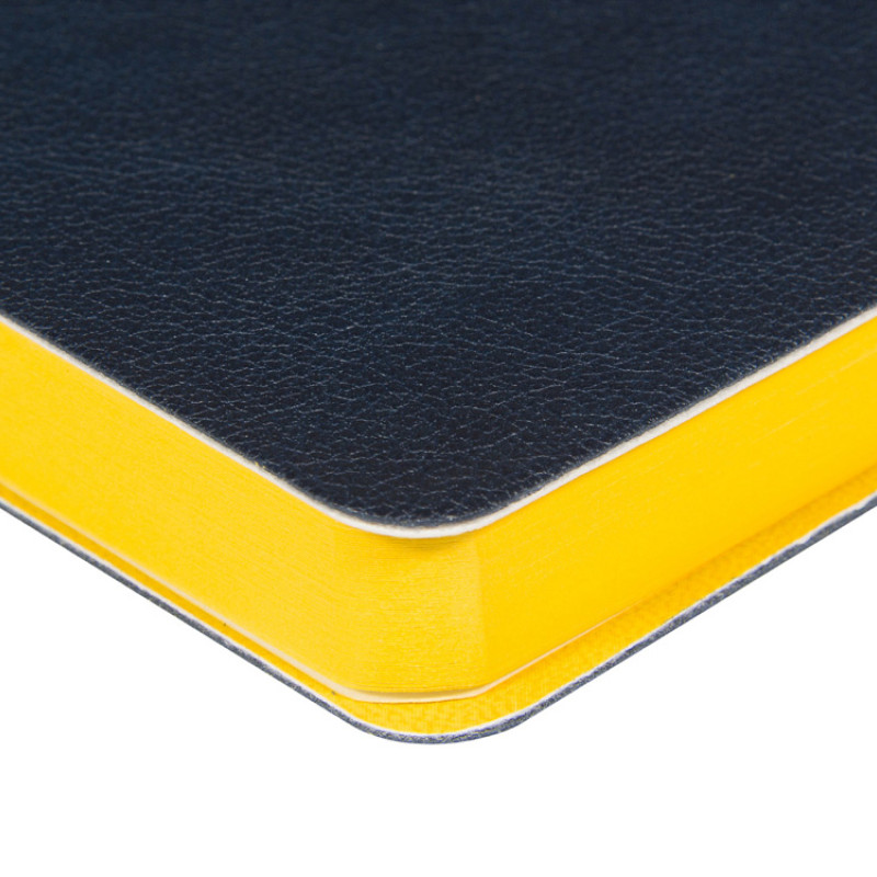 Ежедневник недатированный А5 "Boston", темно-синий (желтый обрез)