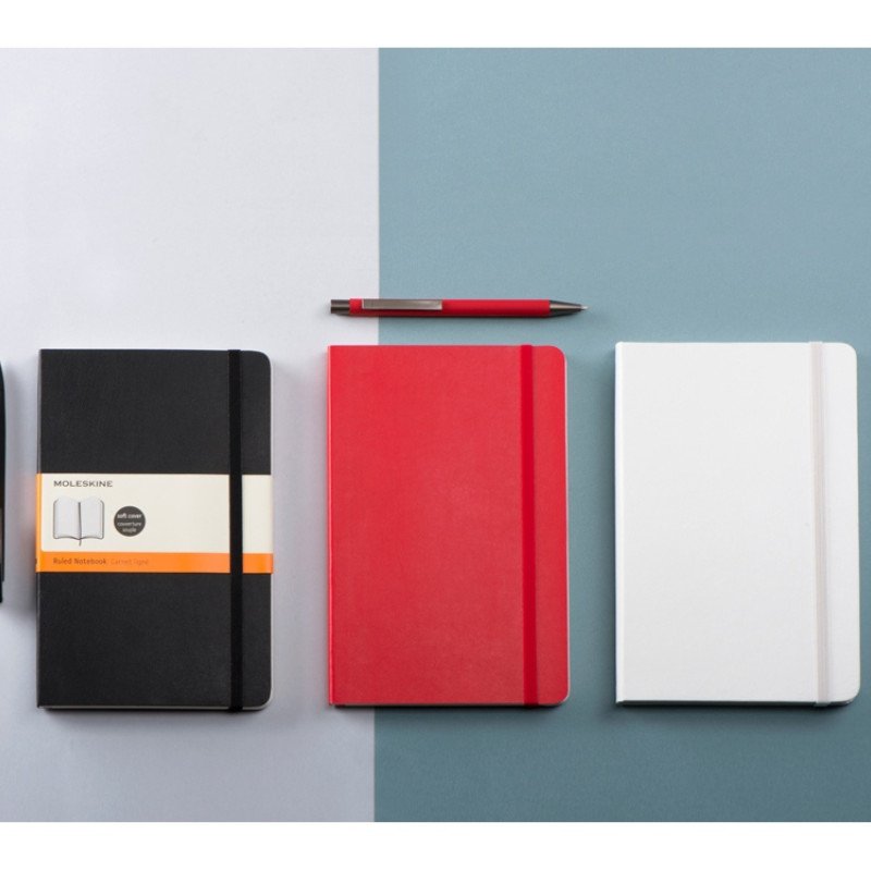 Подарочный набор Moleskine Hemingway с блокнотом А5 и ручкой, серый