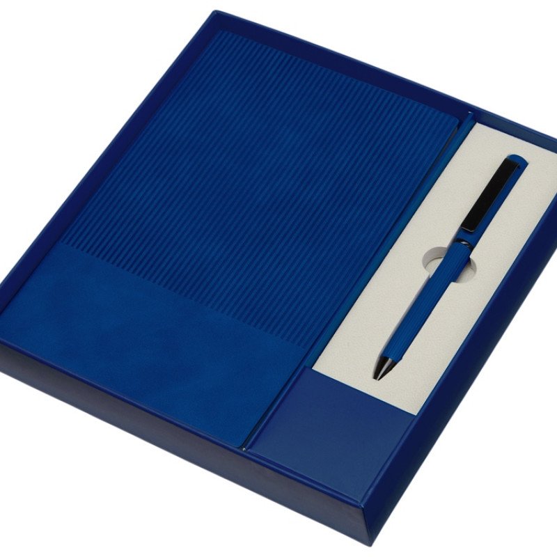 Набор блокнот в гибкой обложке А5 и металлическая шариковая ручка "Nabokov", синий