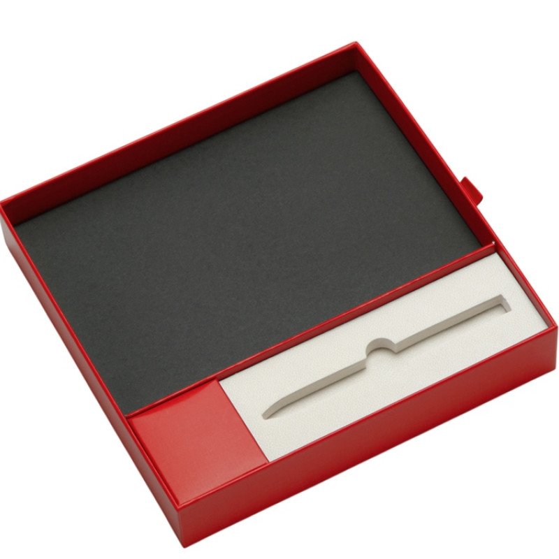 Набор блокнот в гибкой обложке А5 и металлическая шариковая ручка "Nabokov", красный