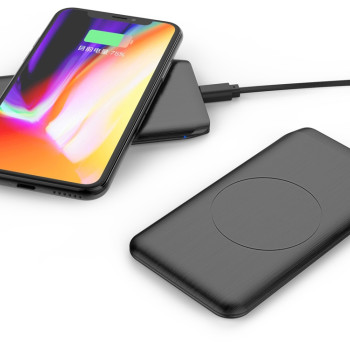 Беспроводное зарядное устройство «AIR PAD», черный