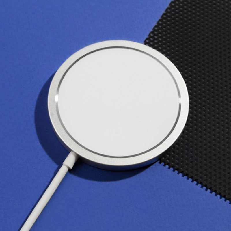 Беспроводное зарядное устройство Rombica NEO Magneto