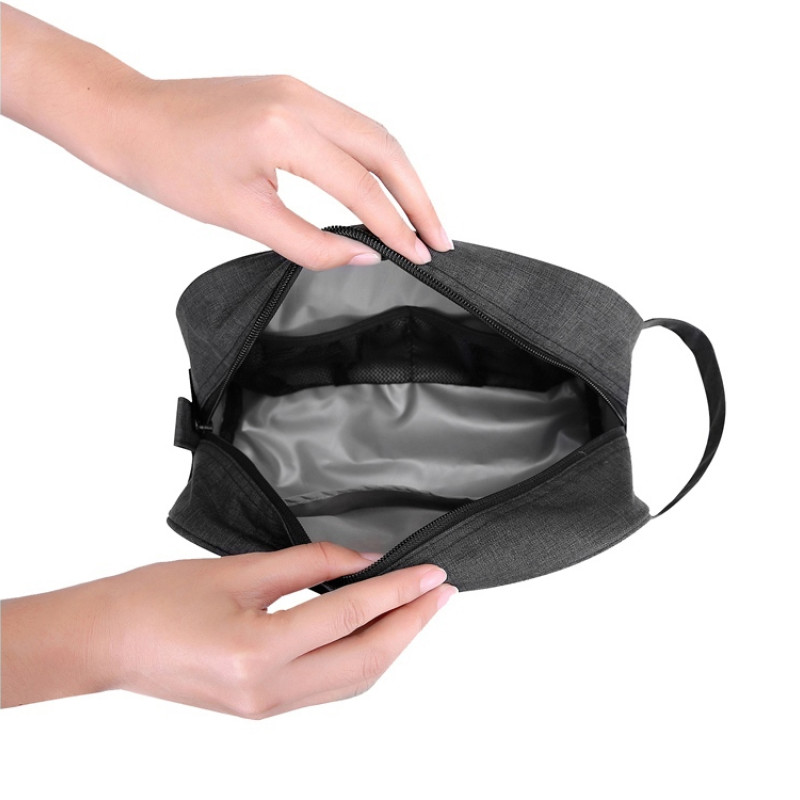 Дорожный несессер District, темно-серый Дорожный несессер District, темно-серый